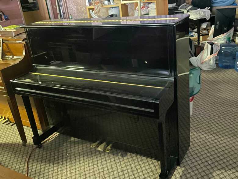 New Samick 48 Upright piano FREE TUNING