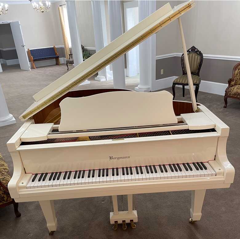 Gorgeous Bergmann Baby Grand Piano