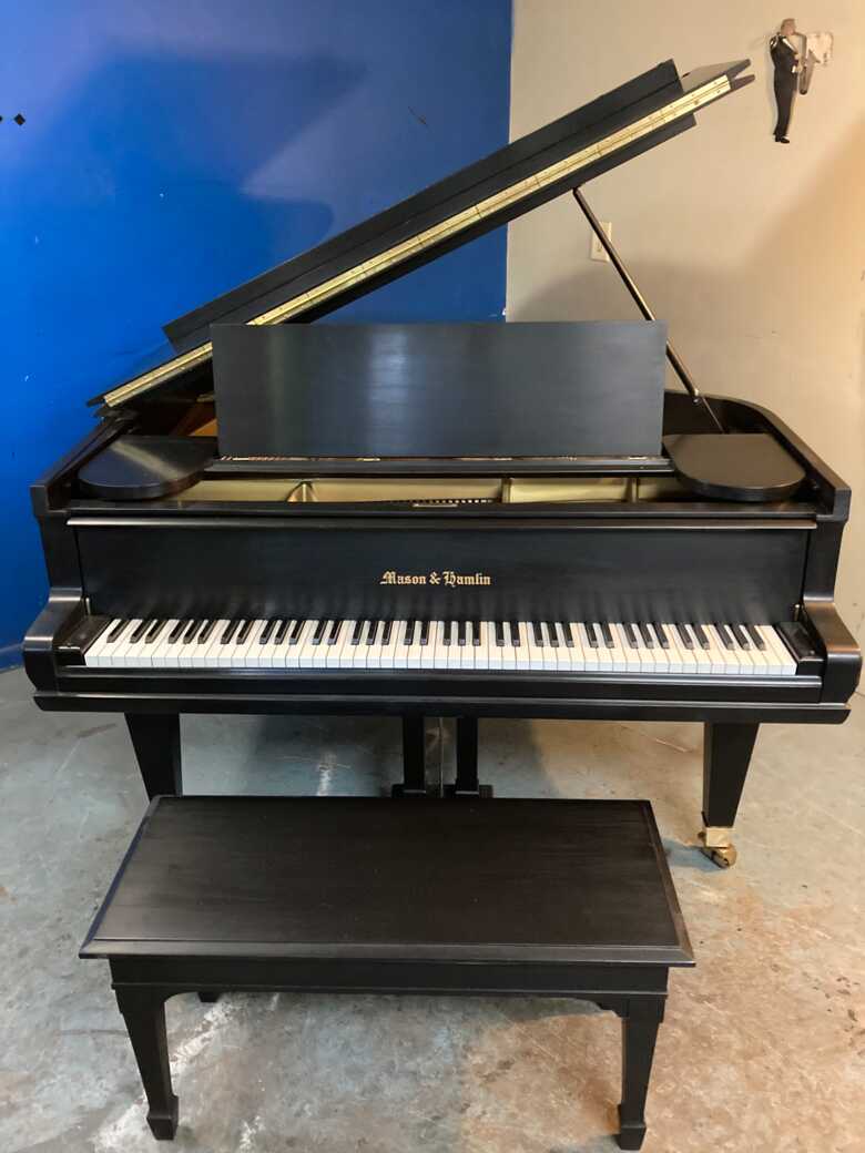 Mason & Hamlin - Beautifully restored.