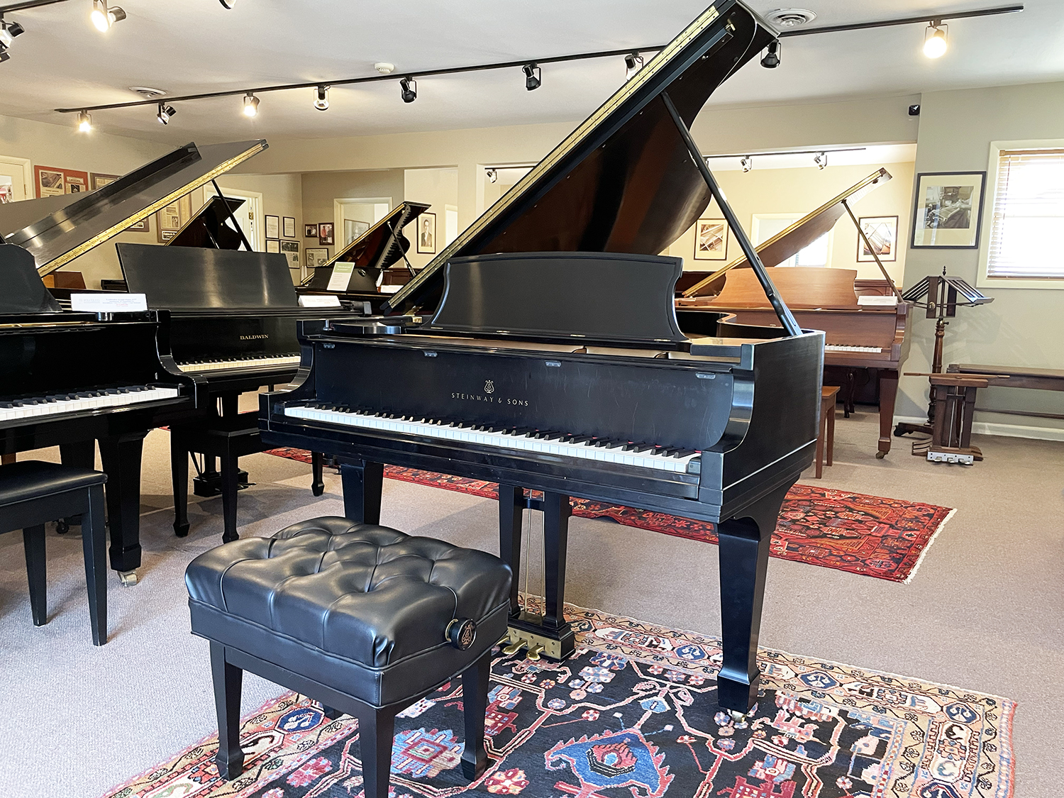 Steinway B __ Near Mint Condition