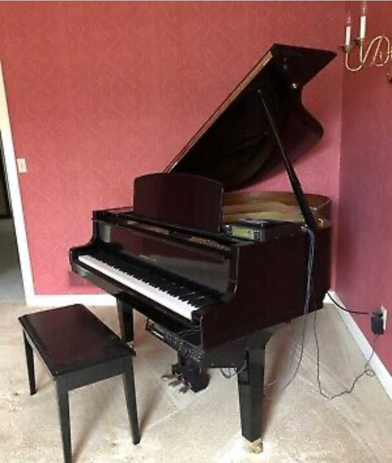 Yamaha GH1 Baby Grand with Disklavier Player Piano 