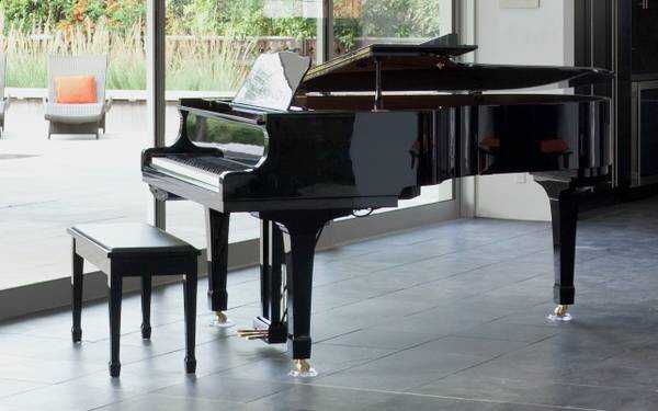 2008 Yamaha Disklavier DC5M4 Grand Piano