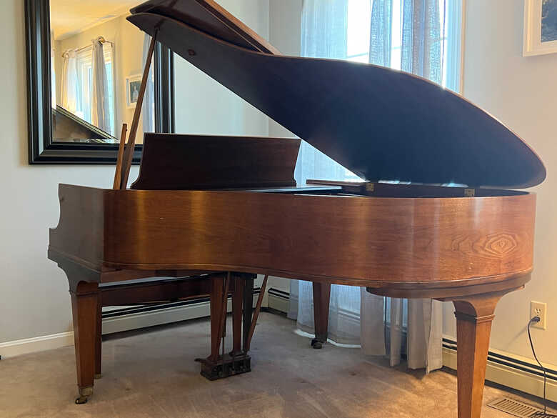 Baldwin Grand Piano Model R