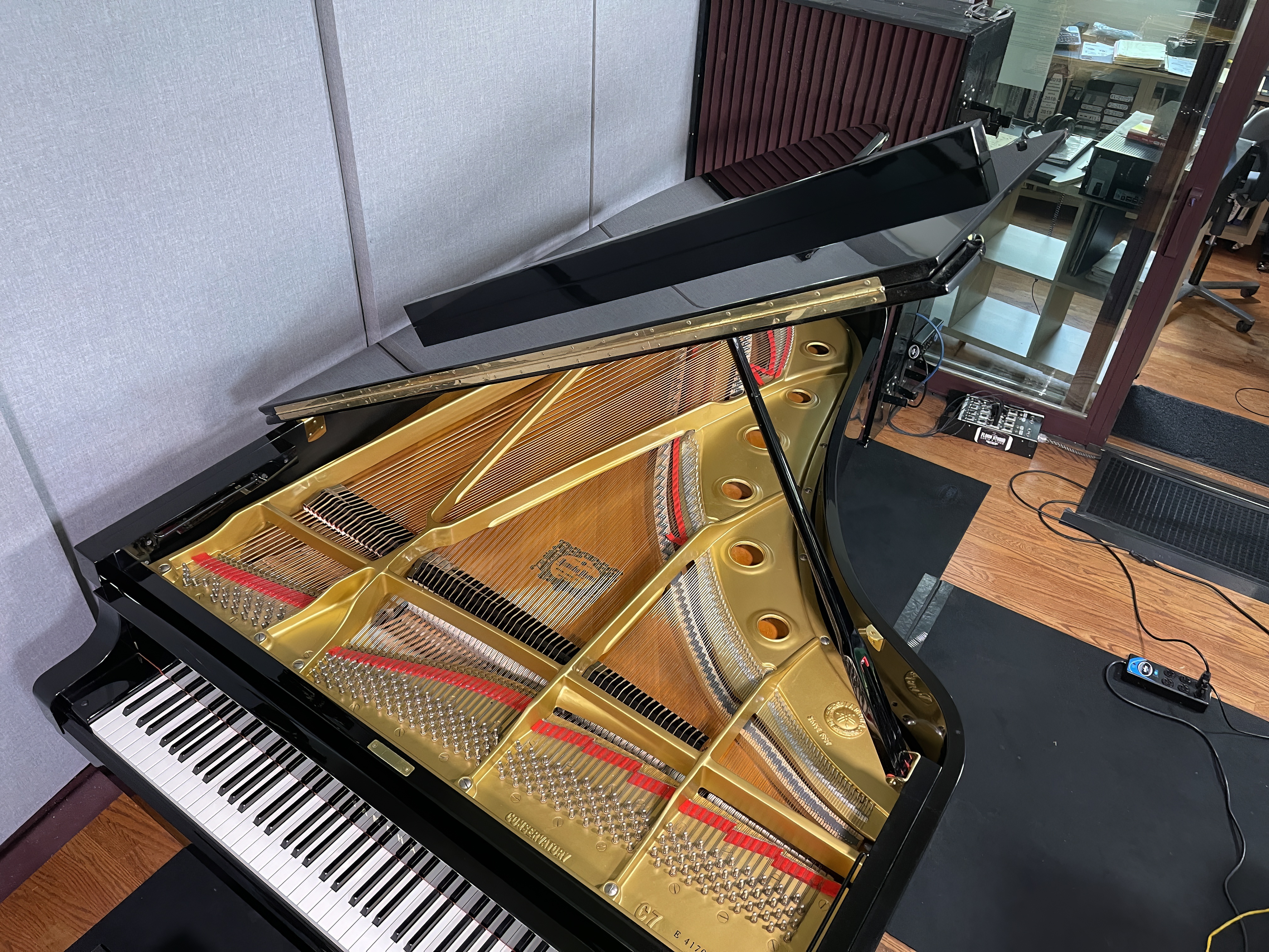 YAMAHA C7e Conservatory Concert Grand Piano