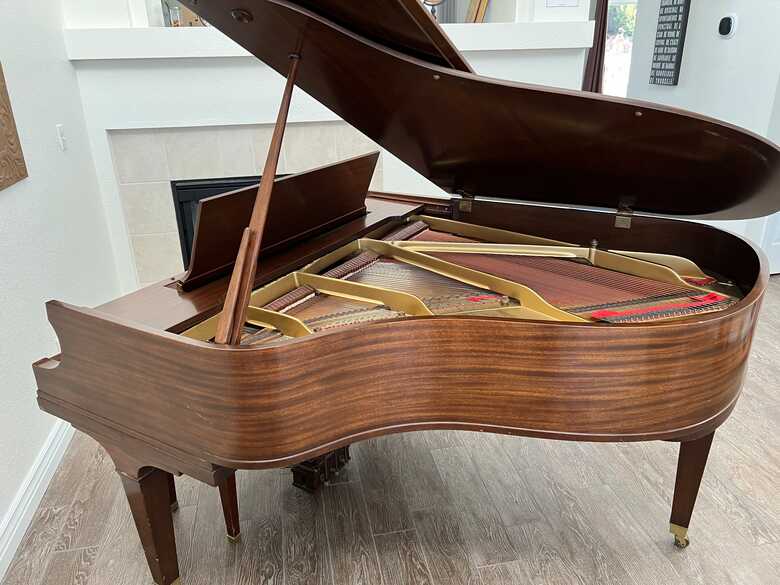 Baldwin Model M Grand Piano and Bench