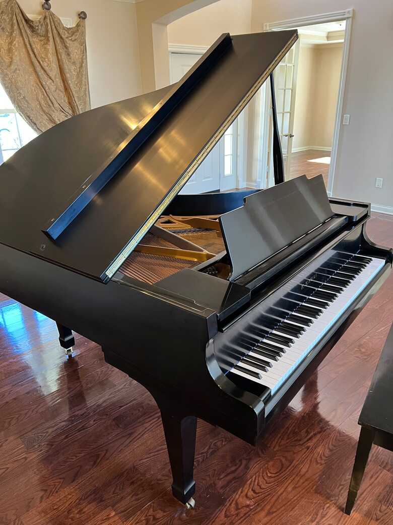 Beautiful Kawai Grand Piano for sale!