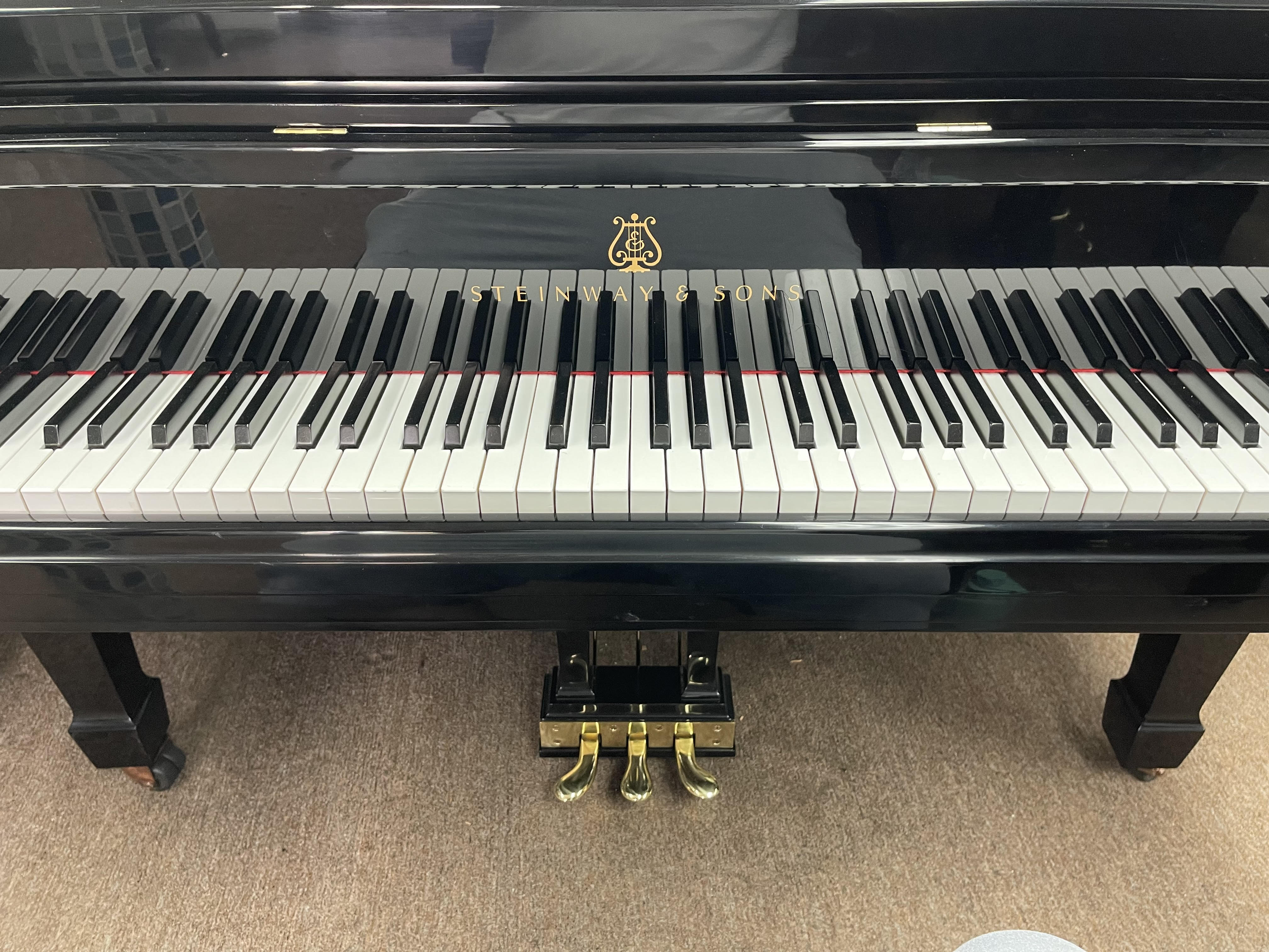 Steinway B High Gloss! Fully restored in 2024.