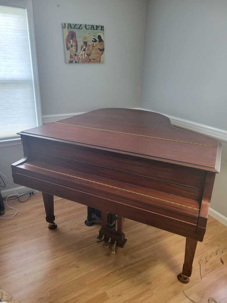 1925 Crown Baby Grand