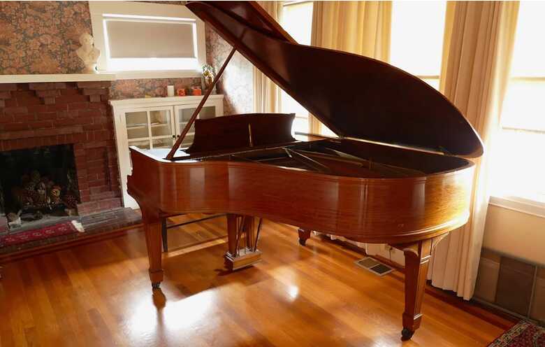 Steinway & Sons model A 6
