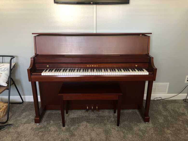 2018 mahogany upright Kawai piano