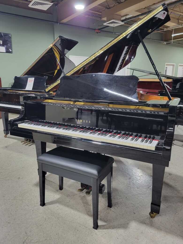 Used 1986 Yamaha G2 Professional Grand Piano