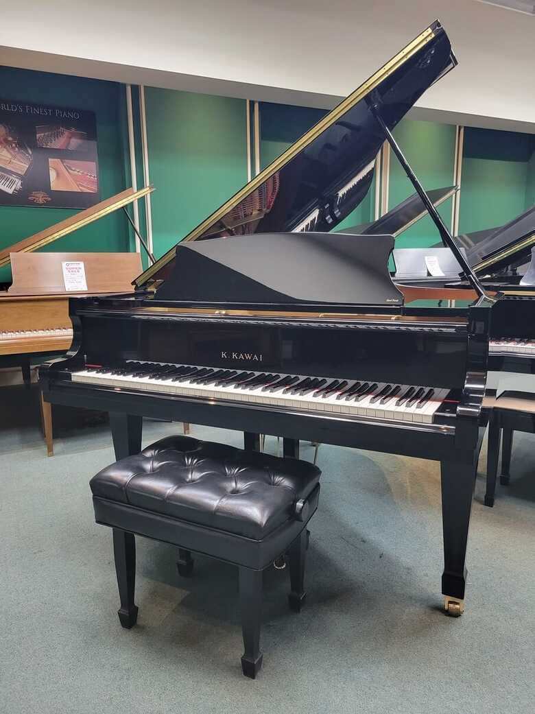 Used 1999 Kawai RX-2 Professional Grand Piano