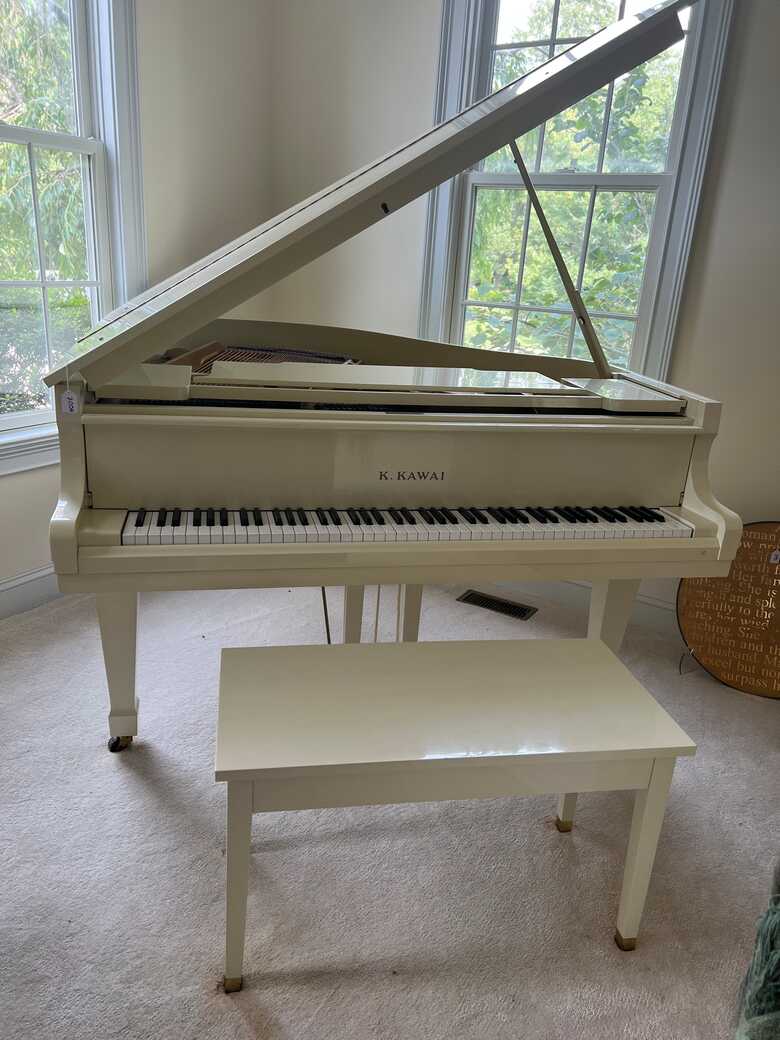Mint condition K. Kawai Ivory baby Grand piano
