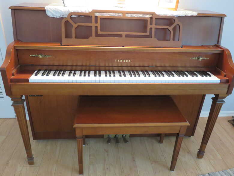 Yamaha M500H piano for sale