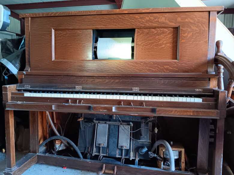 1924 Gulbransen Player Piano