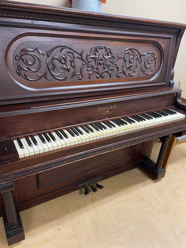Used piano for sale
