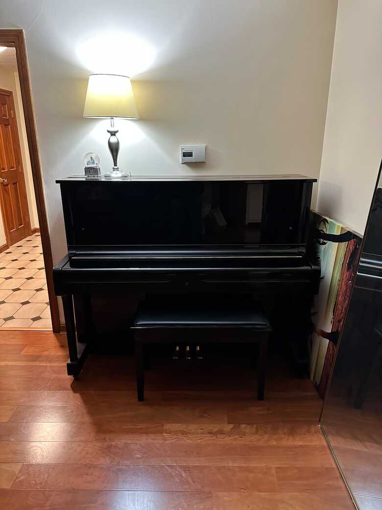 Yamaha u1 refurbished piano