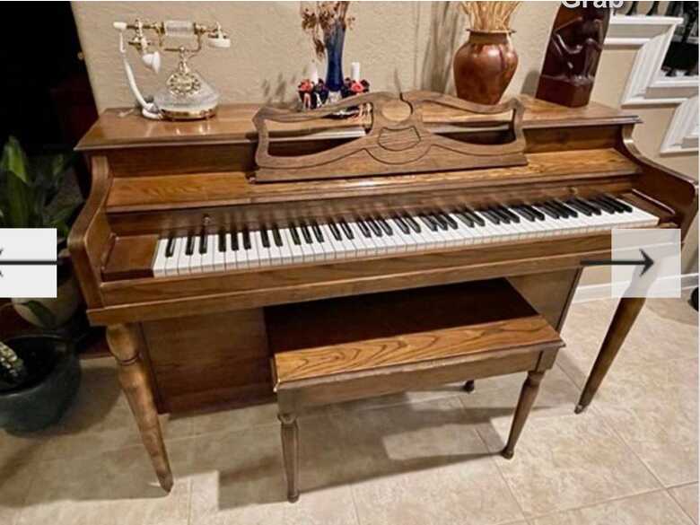 Upright Bradbury piano in very good condition