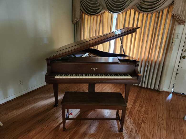 WM. Knabe & Co. 5'8" Baby Grand Piano