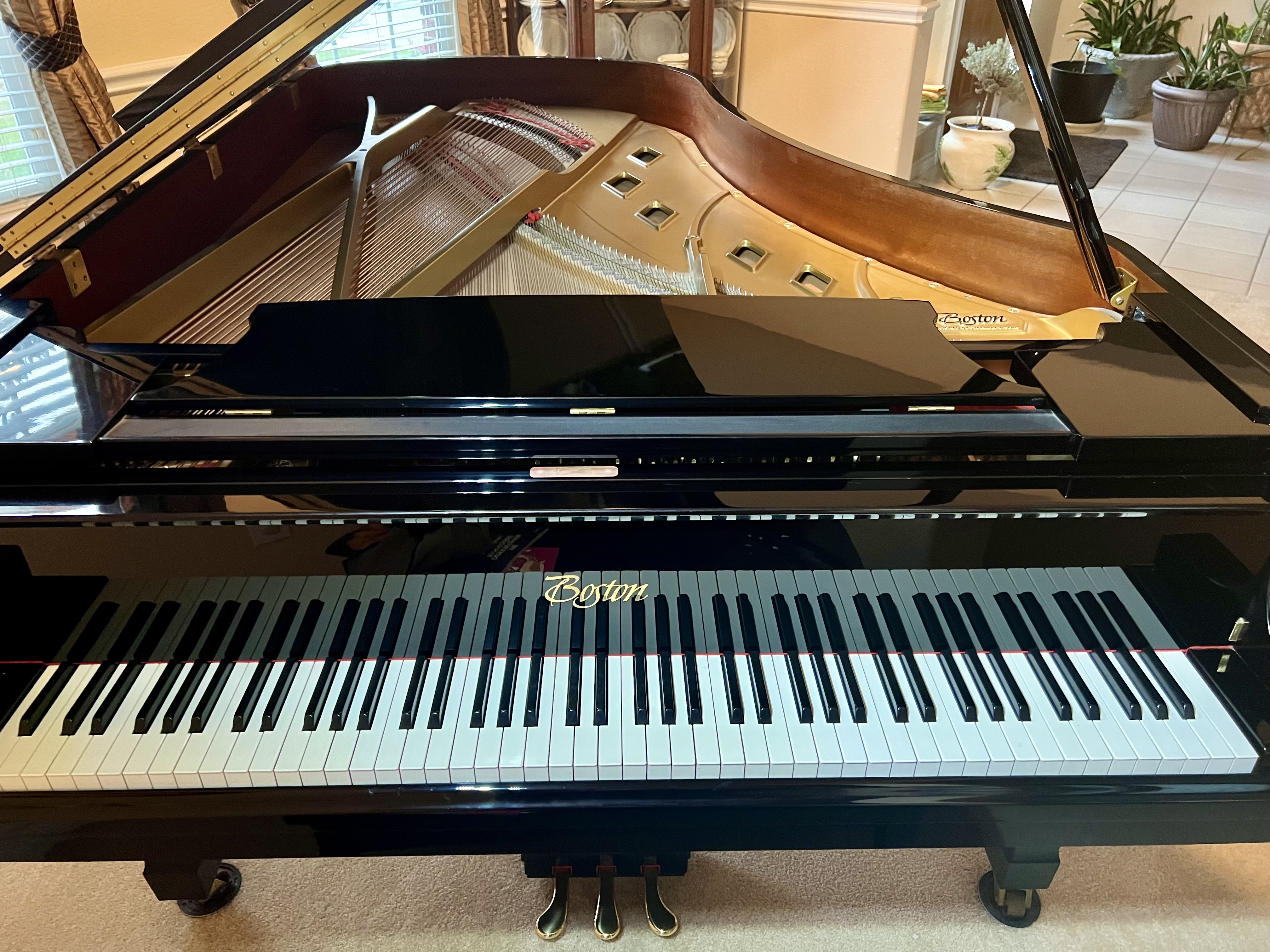 Used Boston Grand Piano GP218 Ebony Polish 7'2" Reduced 