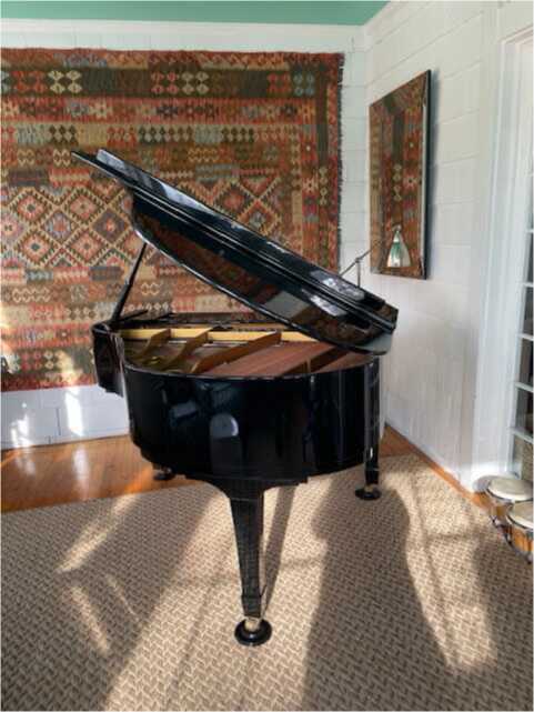 Young Chang G-157 Baby Grand Polished Ebony