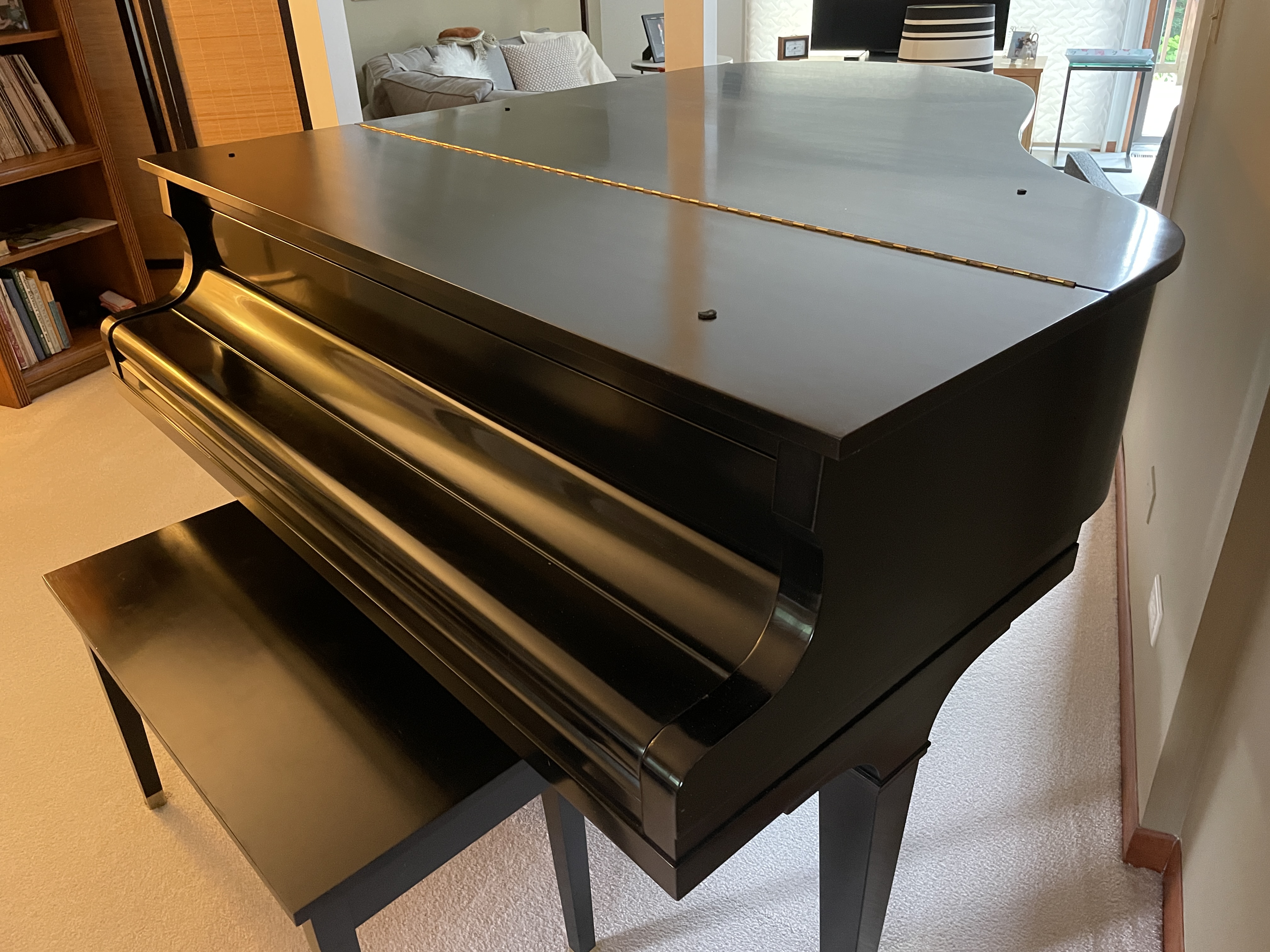 Kawai (Howard) Grand Piano With Bench