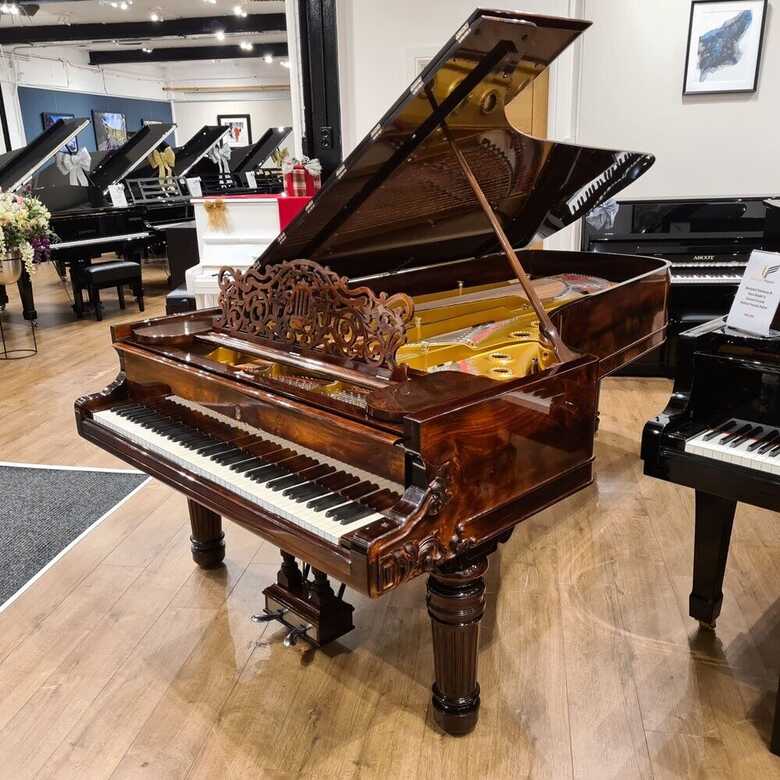 Steinway & Sons Superbly Restroed Concert Grand Piano