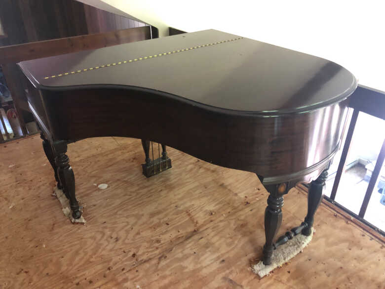 Cable Nelson baby grand gorgeous double leg inlaid reconditi