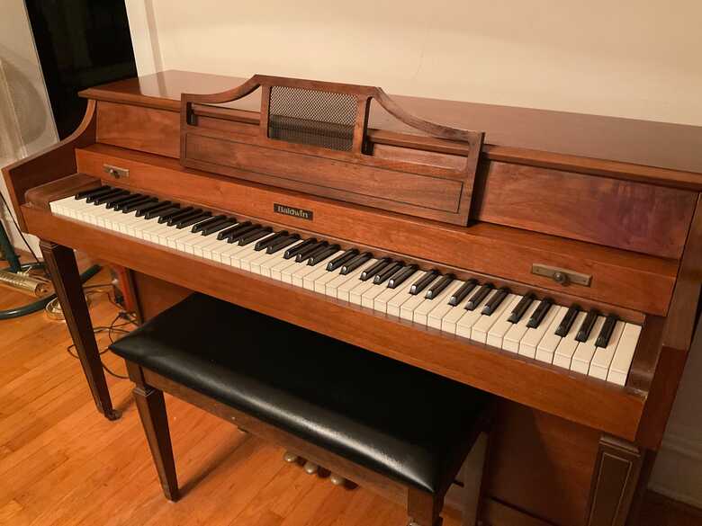 Baldwin Student Piano