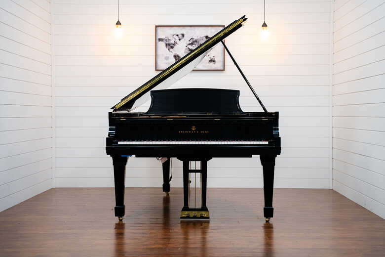 1975 Steinway B partial recondition