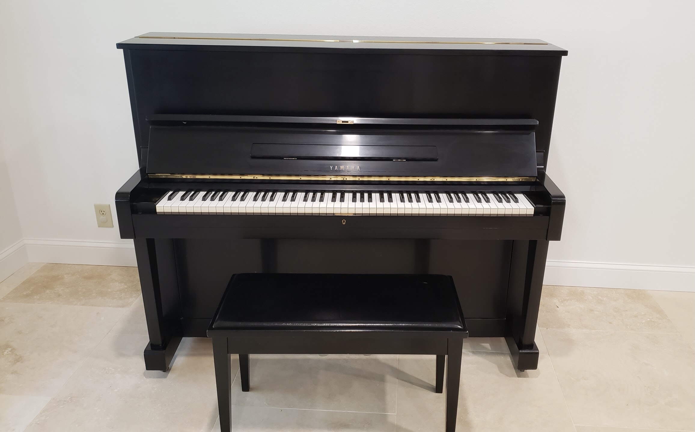 Yamaha U1 Professional Acoustic Upright Piano