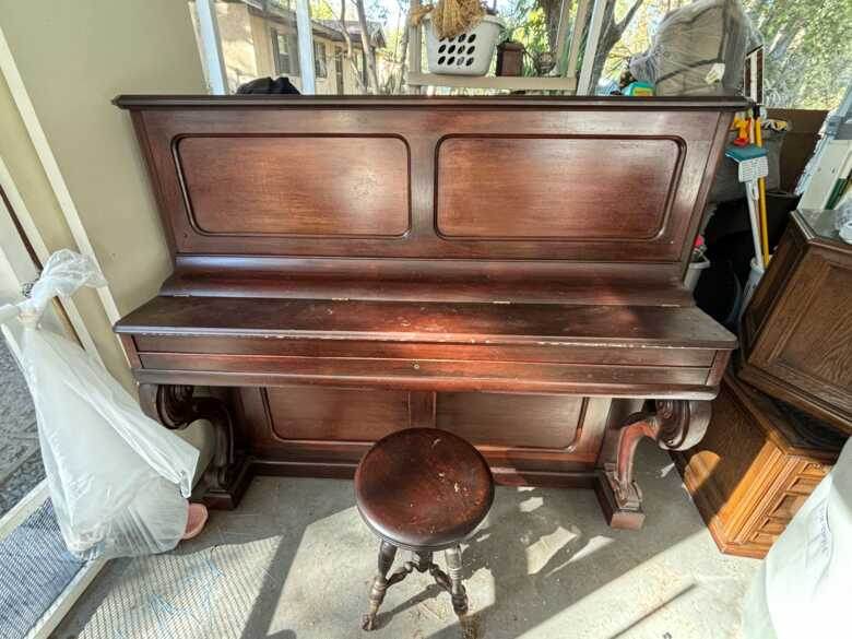 Decker brothers New York upright Piano