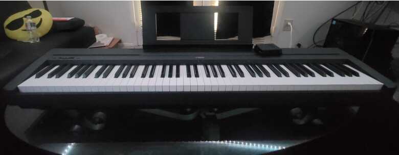 Yamaha P71 88-Key Digital Piano - Black
