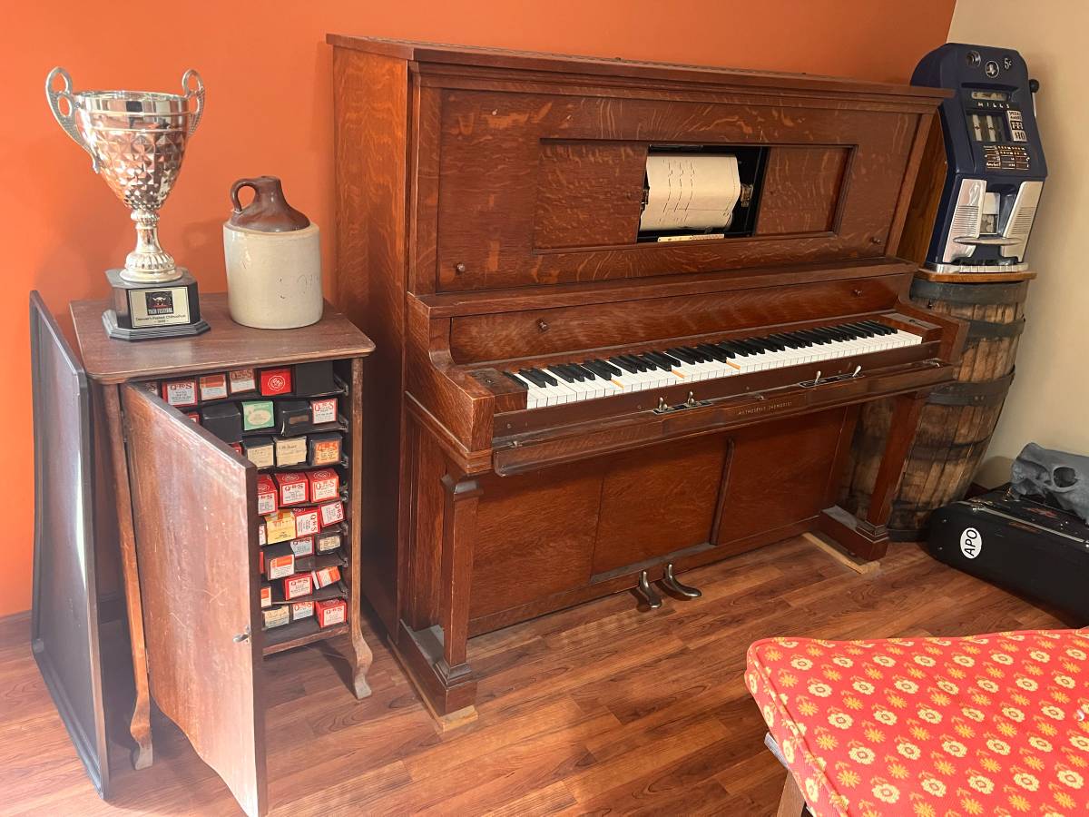 Player piano - Stroud by Aeolian