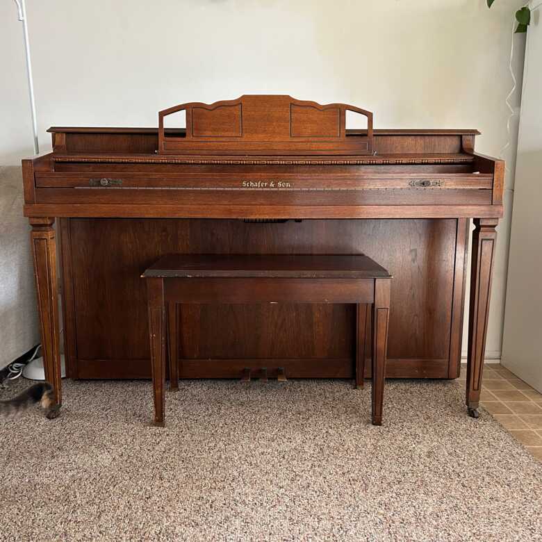 Schafer & Sons Piano, great condition