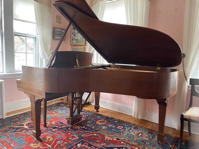 Steinway Grand 5'10" 1979 and matching bench