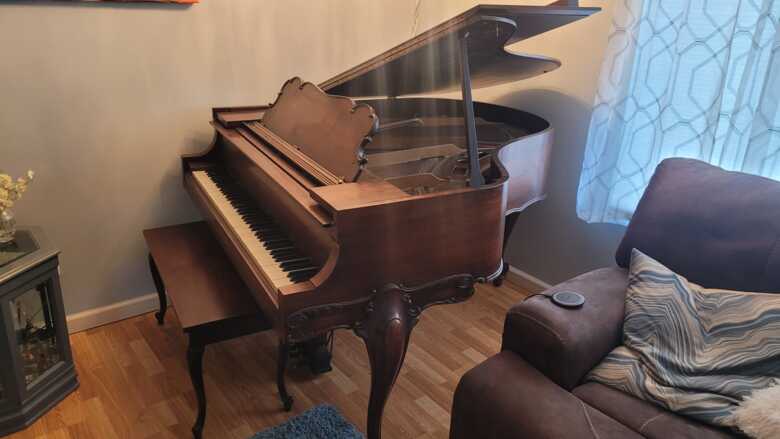 Antique fully functional piano