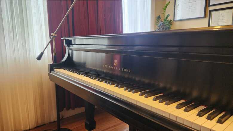 Steinway & Sons Model B Semi-Concert Grand Piano