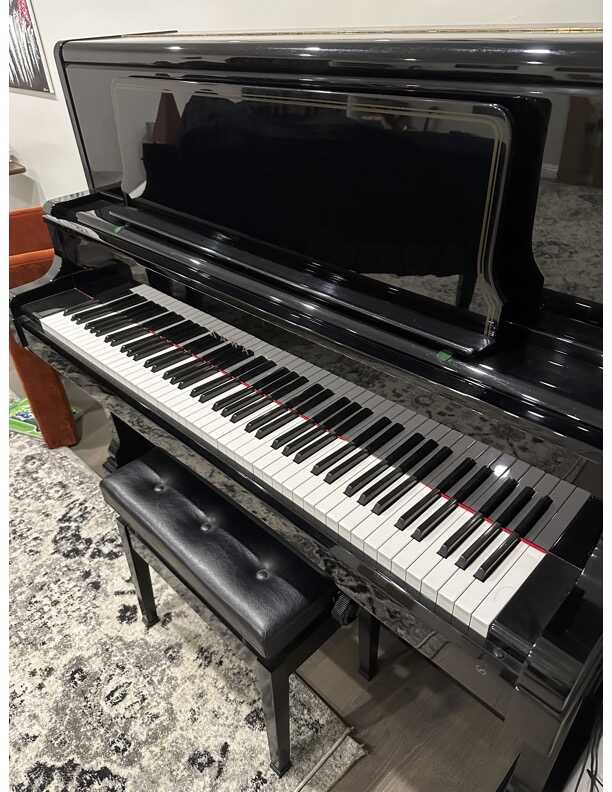 Kawai, Perfect condition, rarely used, a moving sales