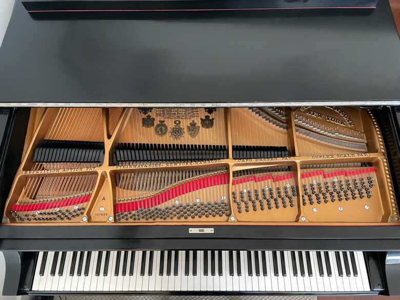 Steinway & Sons model A Ebony grand piano (1912) 