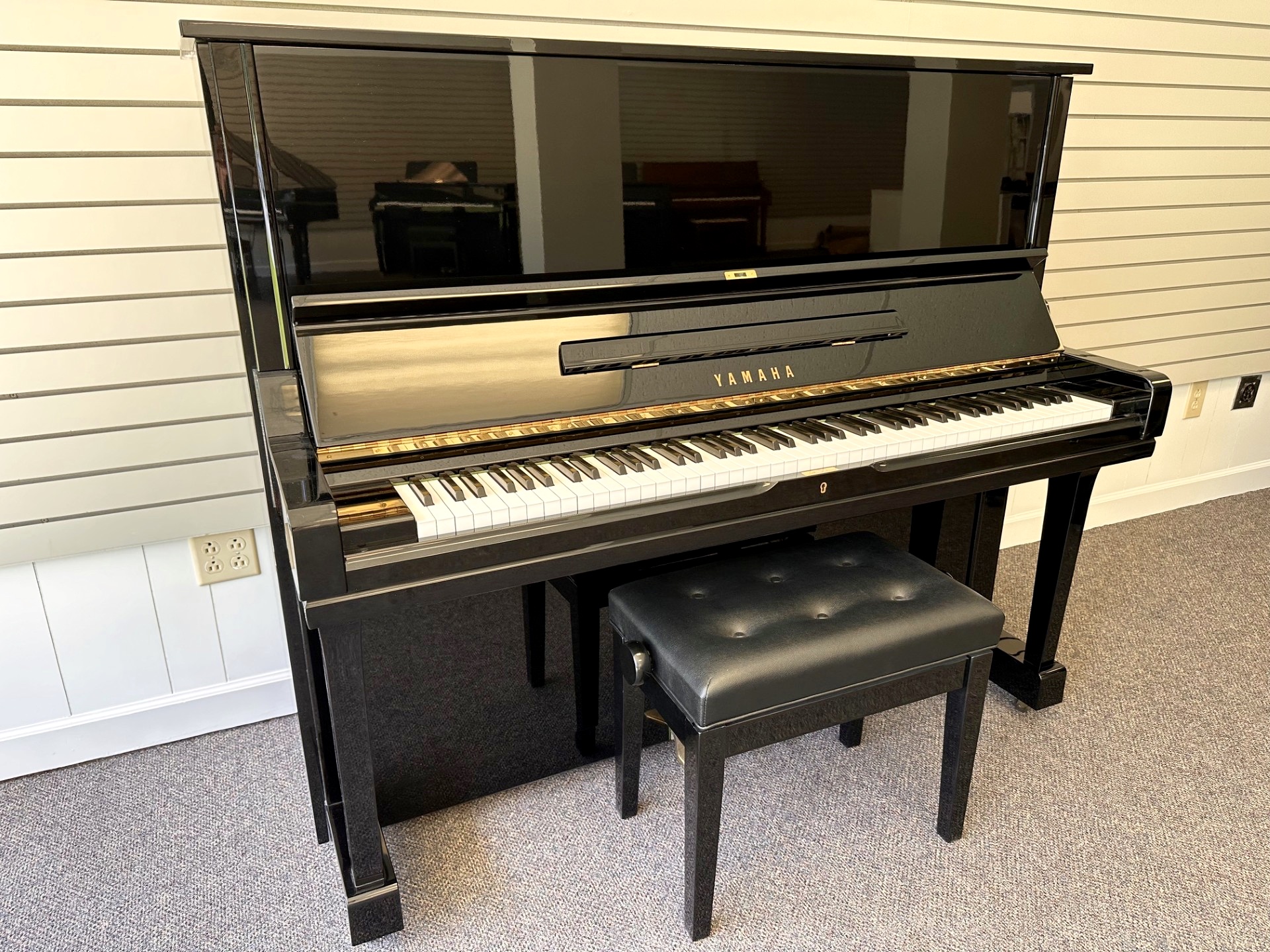 Yamaha U3 Professional upright