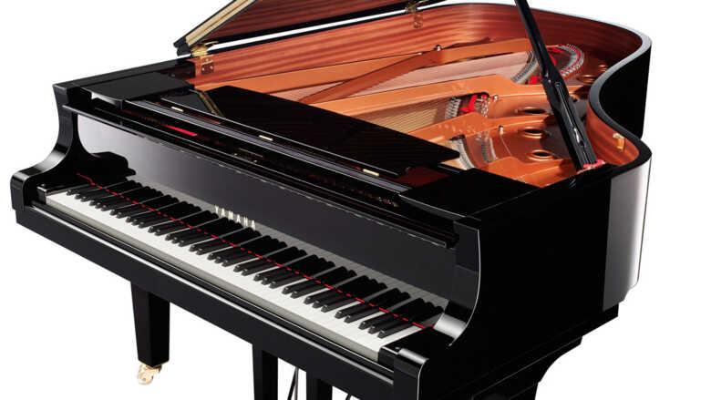 Yamaha C6 Semi-Concert Grand
