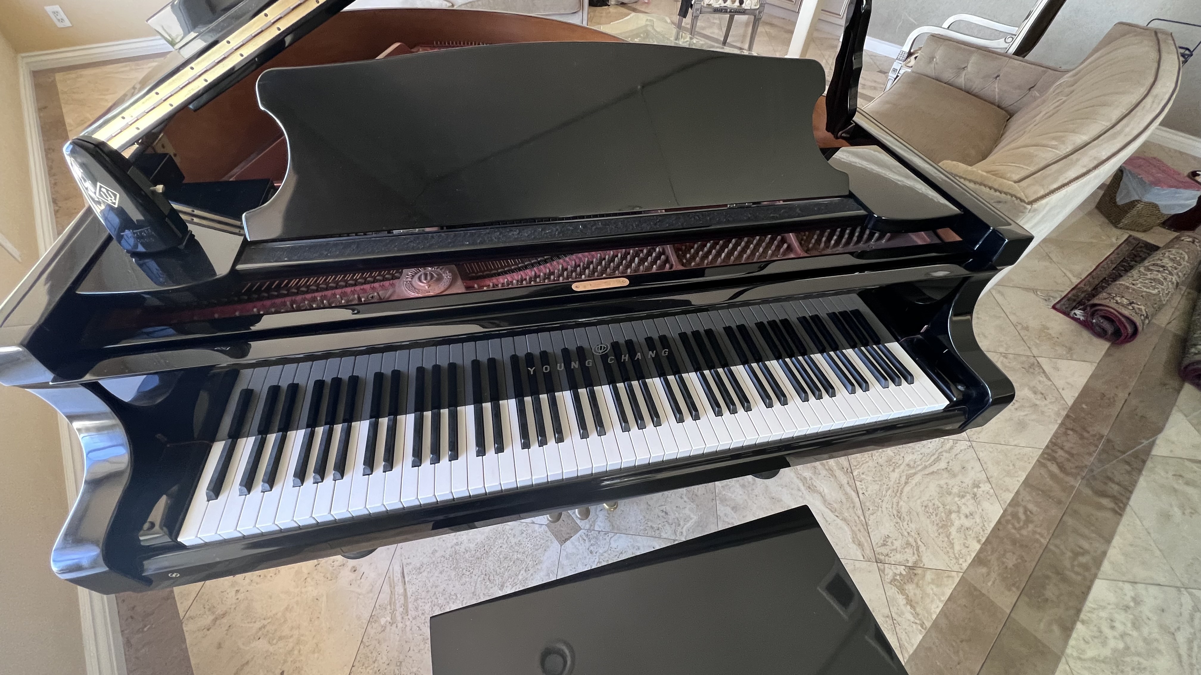 Young Chang baby grand piano GP 150