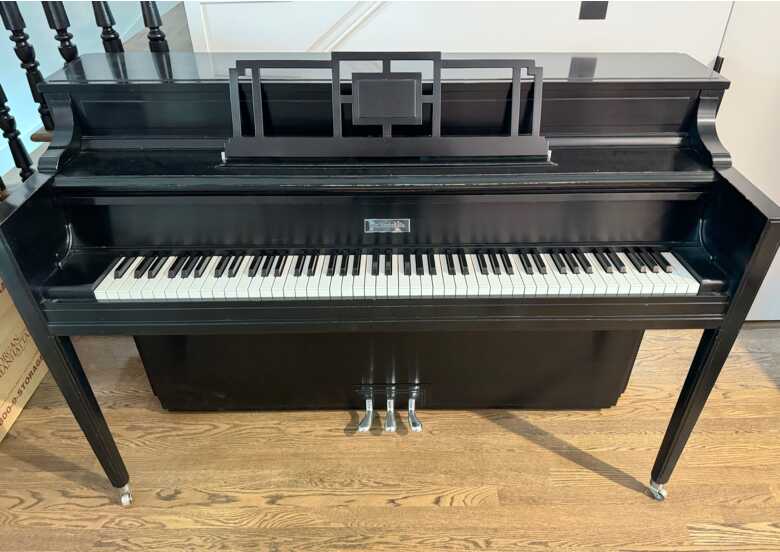 Knabe Upright Piano - black