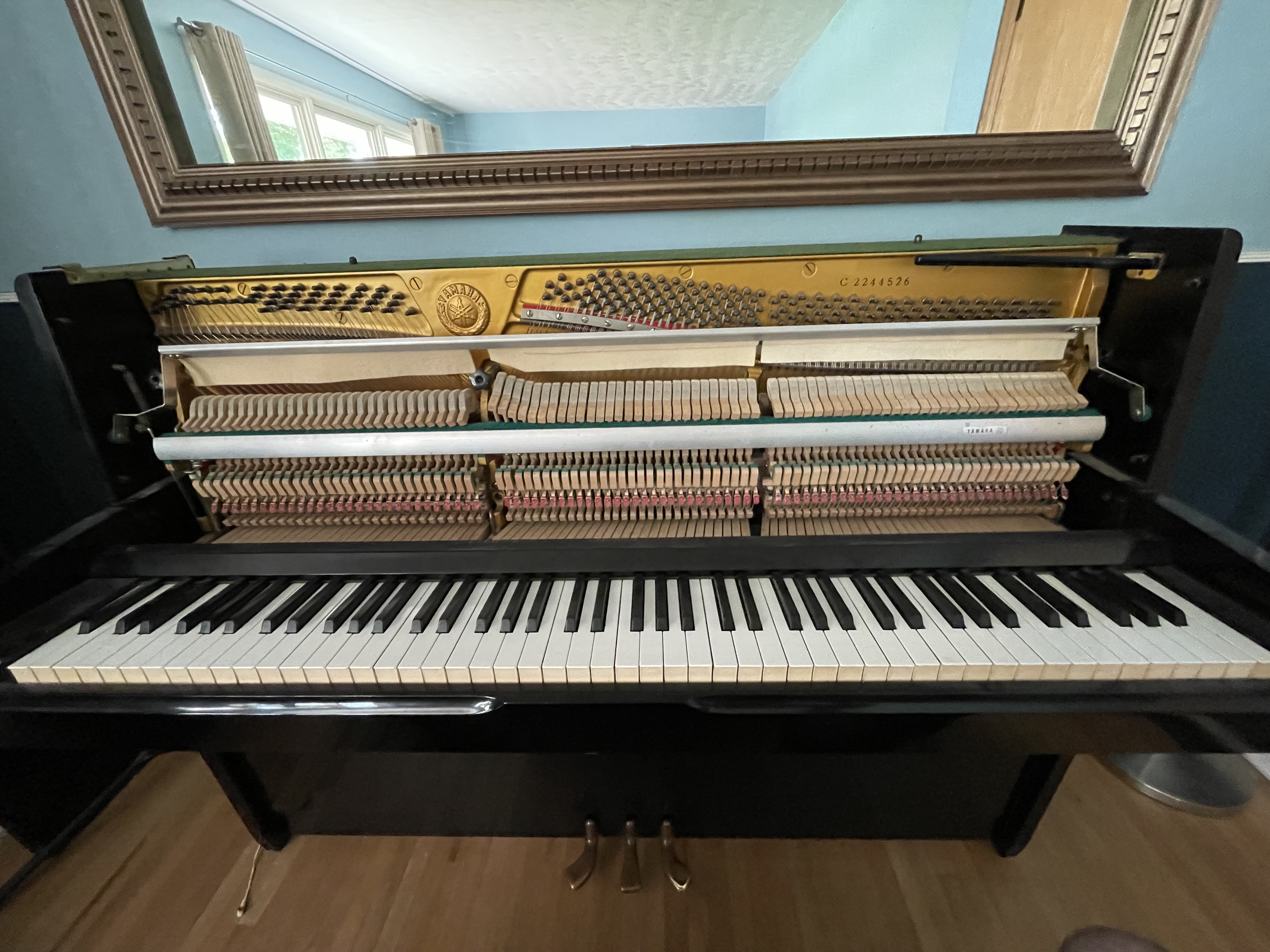 Yamaha M1A 1976 Upright Piano