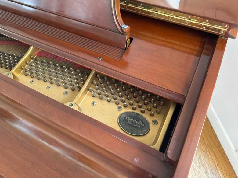 Baldwin Grand Piano For Sale!! Urgent