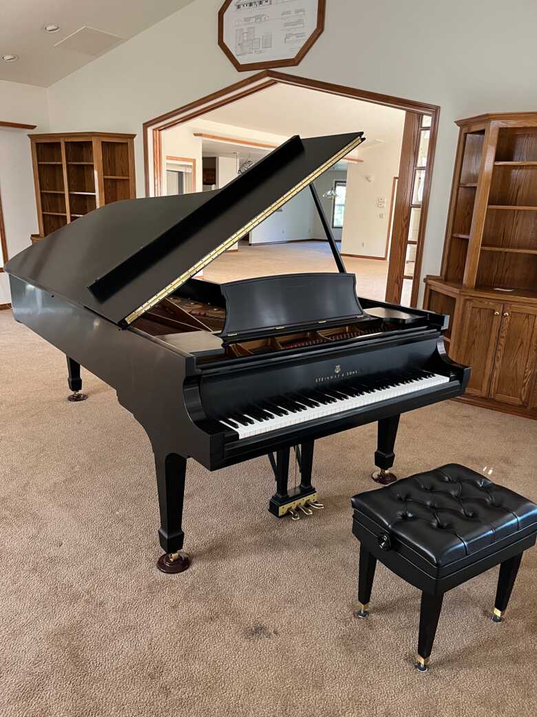 Steinway Model D, owned by late founder of Bob's Red Mill