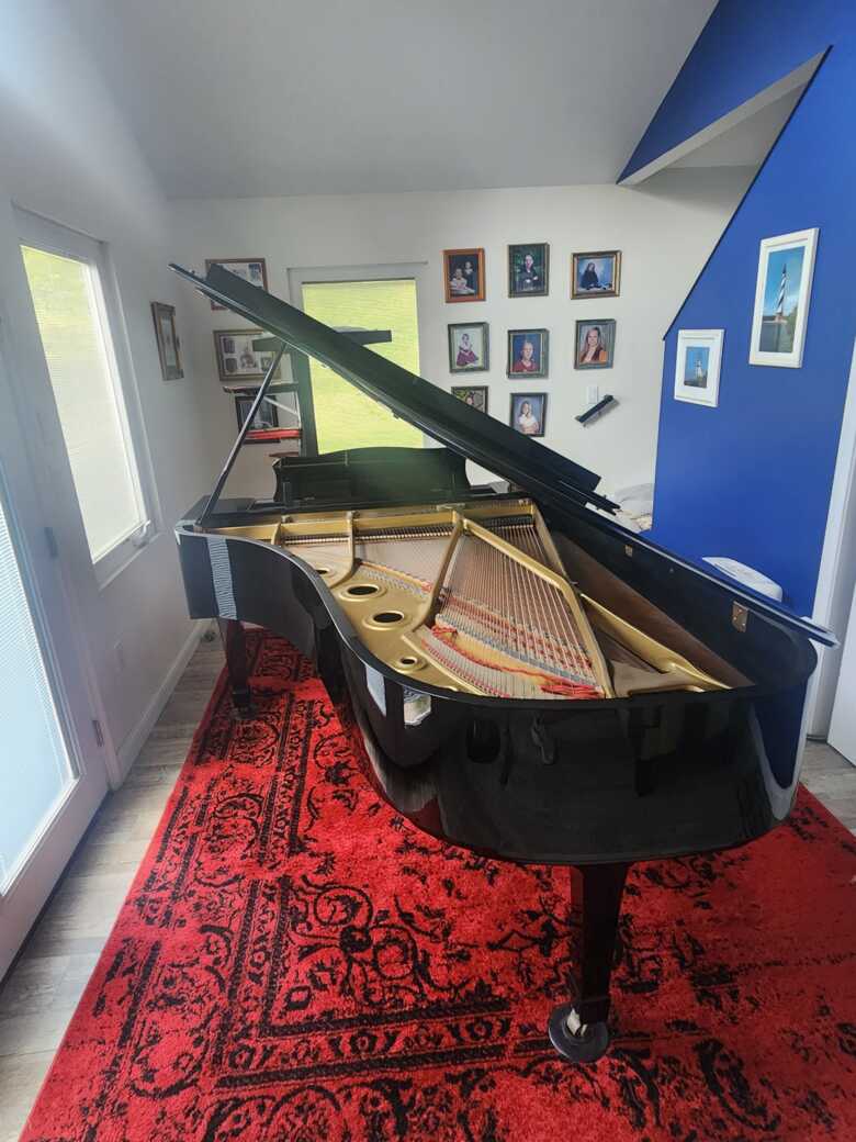 Excellent Condition Yamaha C7 7'4" Conservatory Grand