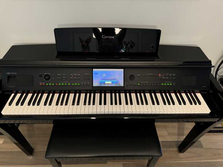 Yamaha CVP-809 Clavinova Digital Piano