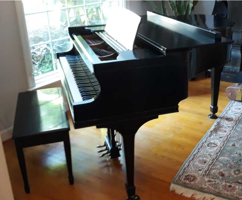 Sohmer baby grand with supple action